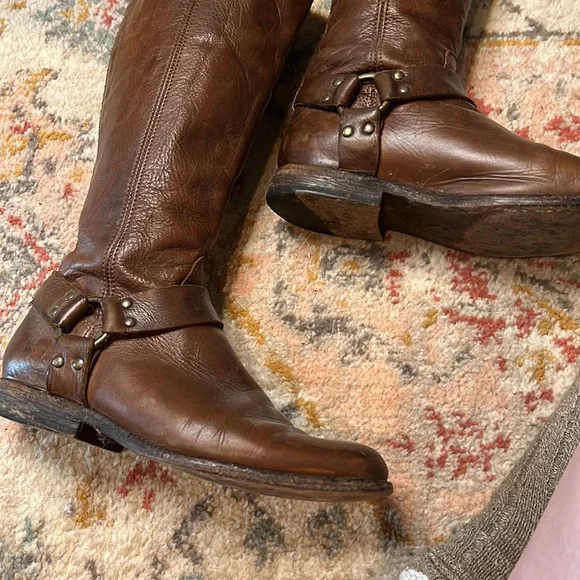 Frye Back Zip Leather Harness Boot - Picture 10 of 10